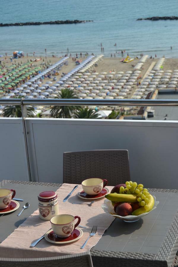 Fronte Mare Panoramico San Benedetto Apartment San Benedetto del Tronto Exterior foto